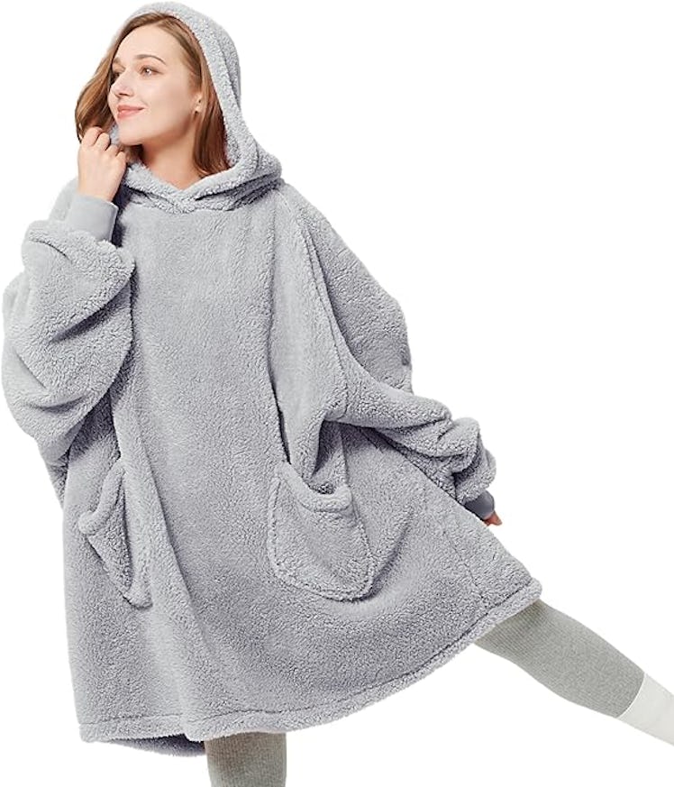 Bedsure Fuzzy Blanket Sweatshirt