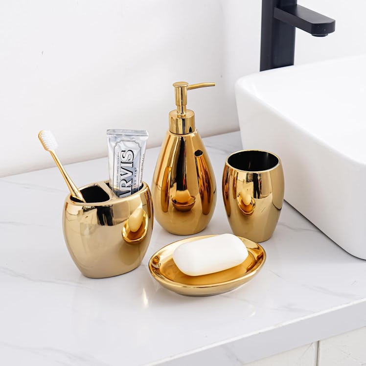Wodlo Bathroom Accessory Set (4-Pieces)