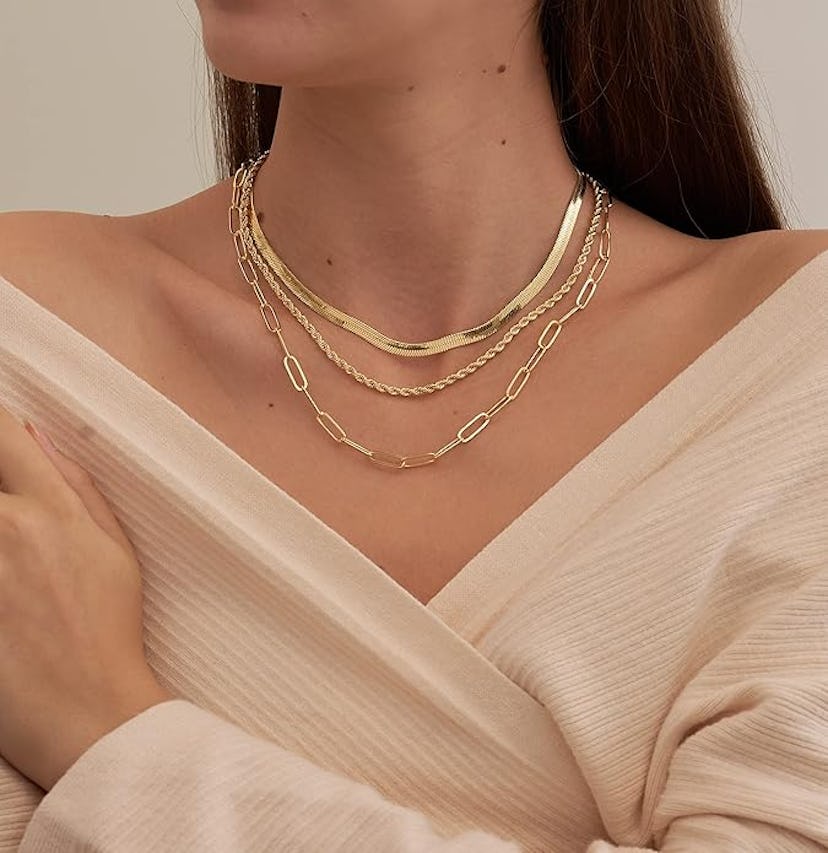 CHESKY Snake Chain Necklace 