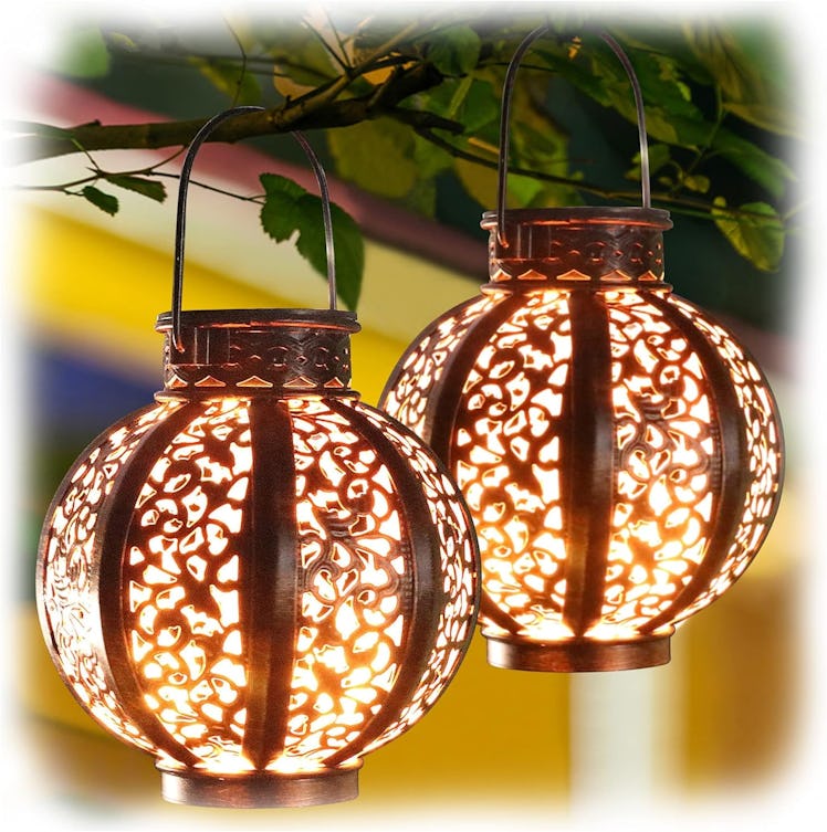 MAGGIFT Hanging Solar Lights (2-Pack)