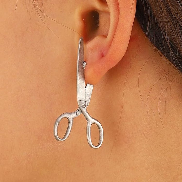 Frodete Scissor Stud Earrings