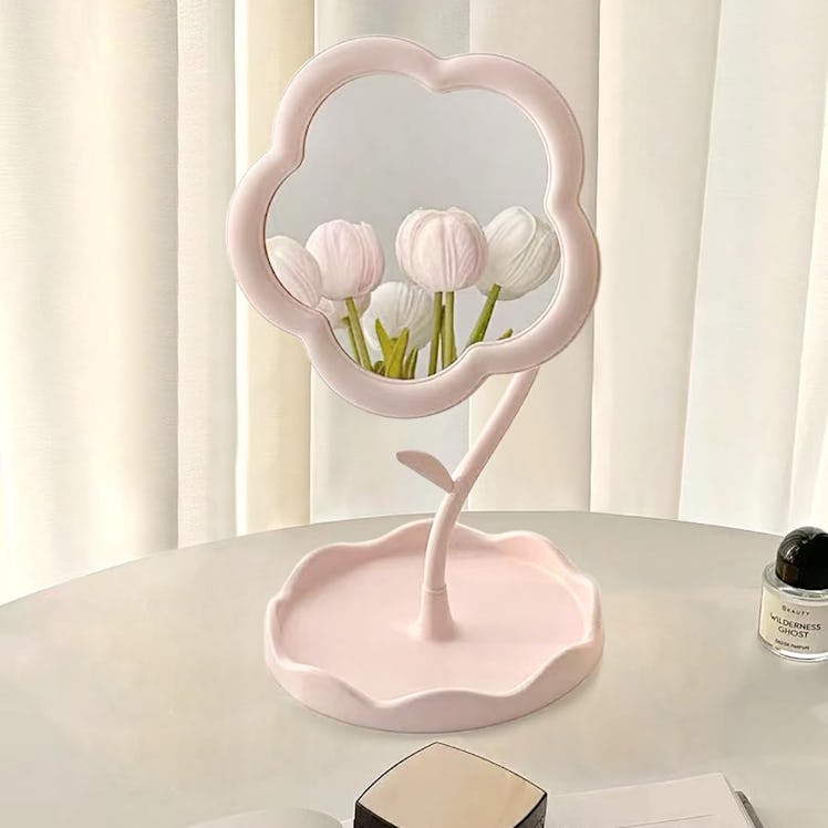 KEAINVRN Flower-Shaped Mirror
