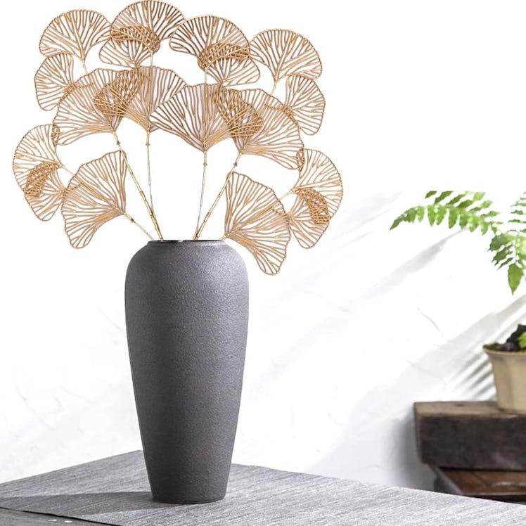 CATTREE Gold Ginkgo Leaf Sticks (2-Pack)