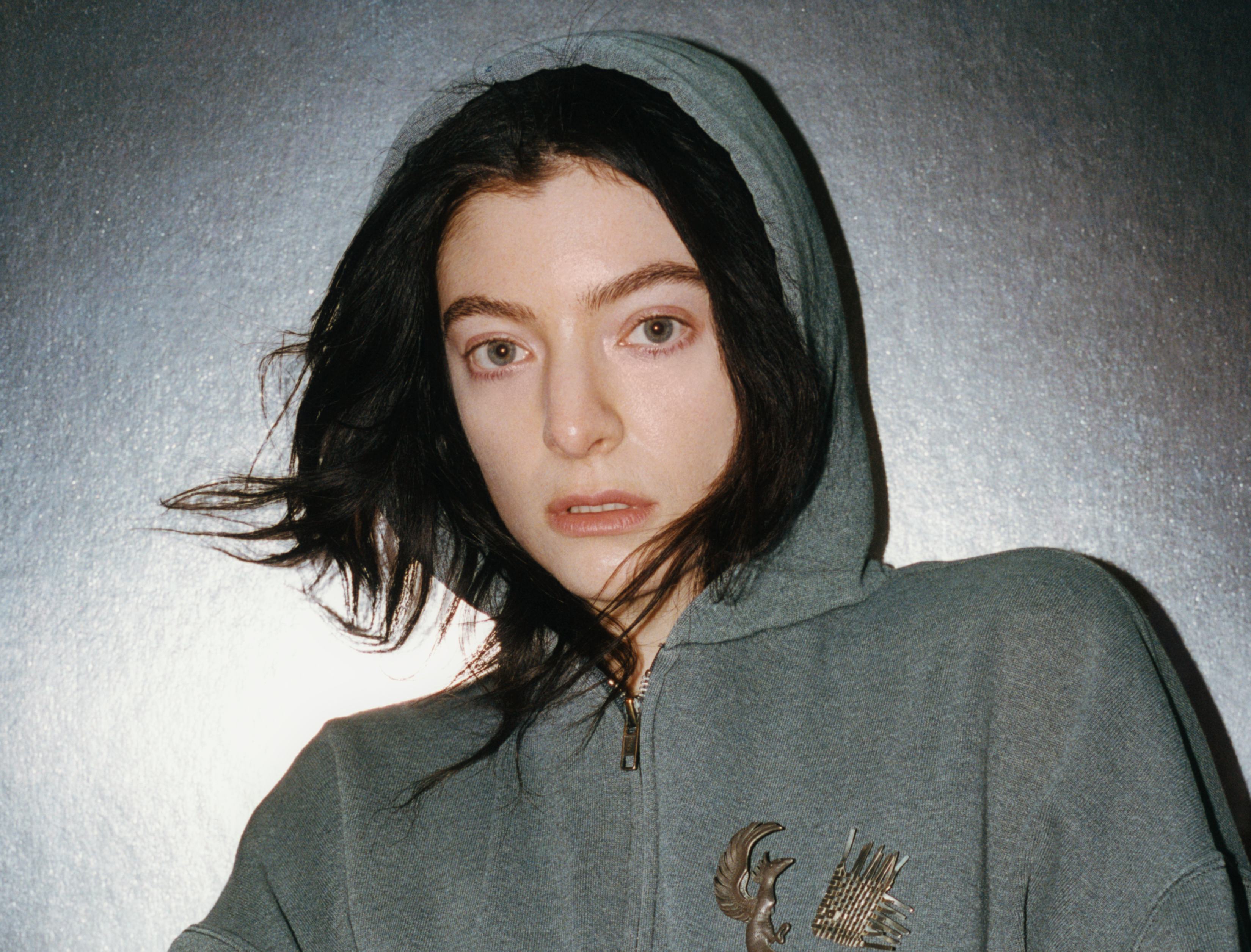 <div>Lorde's 'Virgin': Release Date, Track List, Features, & More</div>