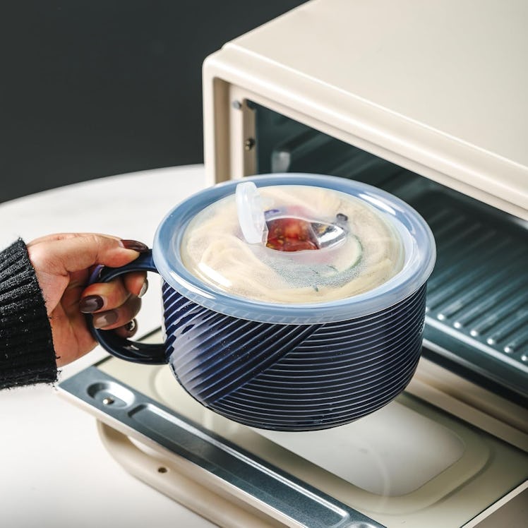 Adewnest Ceramic Soup Bowl with Lid