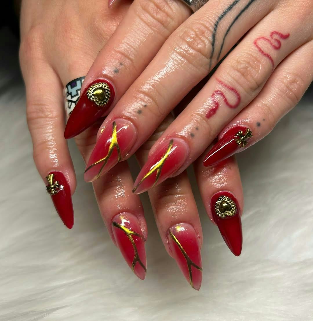 Whimsigoth nail ideas that channel the spring's celestial chaos.