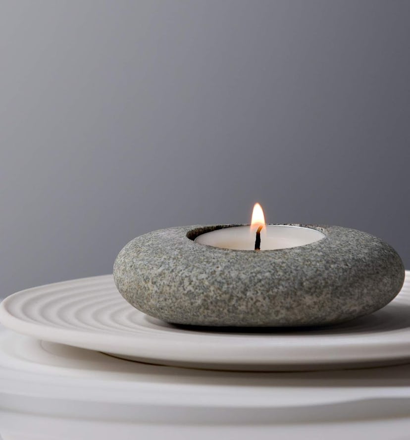 ICNBUYS Handmade Pebble Tea Light Candle Holder