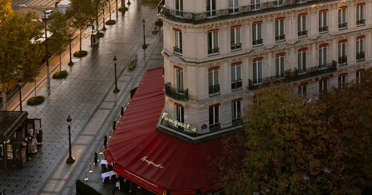 5 Paris Hotels Steeped in Fashion History That Are Perfect for Vacation