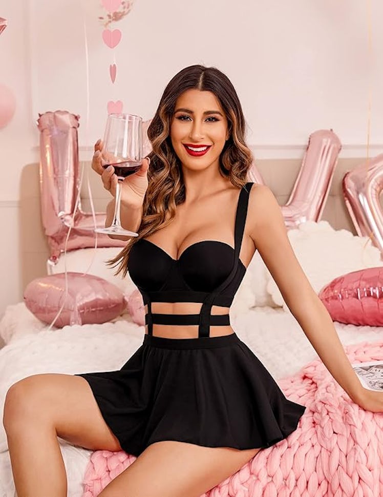 Avidlove A-Line Pleated Suspender Skirt
