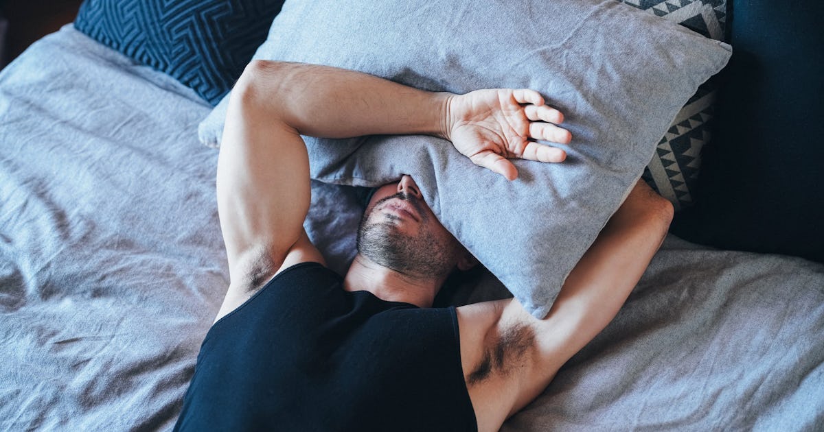 What Experts Say About The "Erectile Recession" Affecting Millennial Men