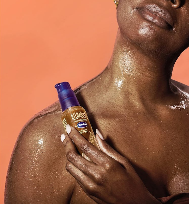 Vaseline Illuminate Me Shimmering Body Oil