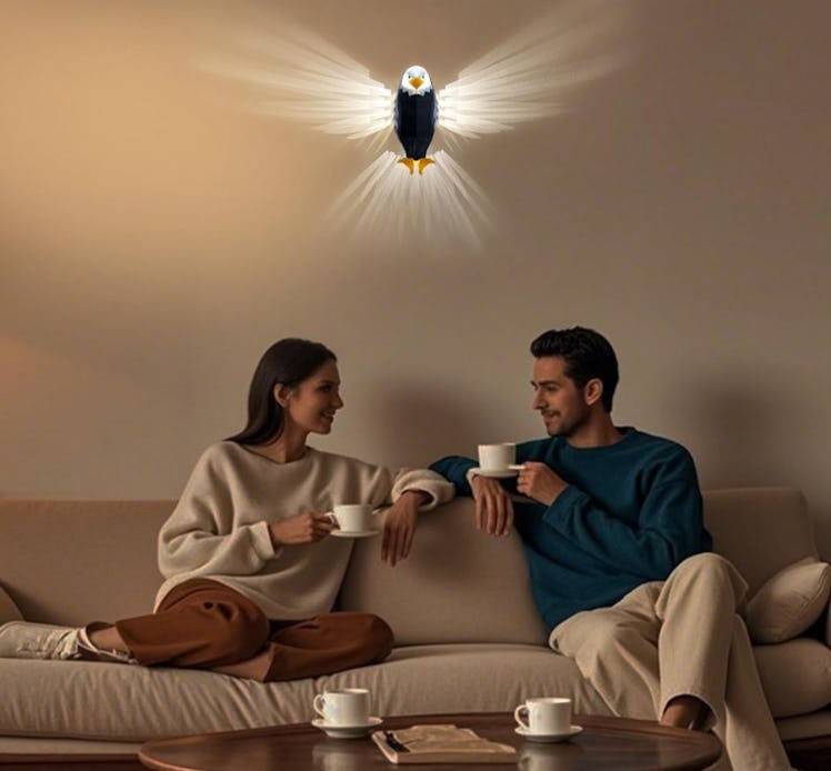 Flying Ideas Magnetic Eagle Wall Light