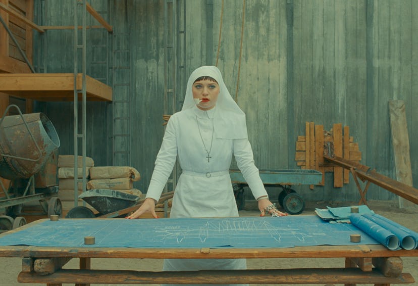 Mia Threapleton in 'The Phoenician Scheme.'