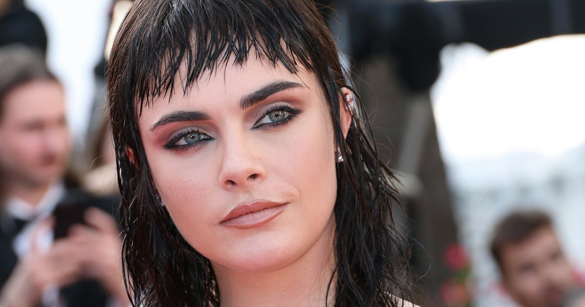 Cara Delevingne Debuts Goth Shag Hair at the Cannes Film Festival