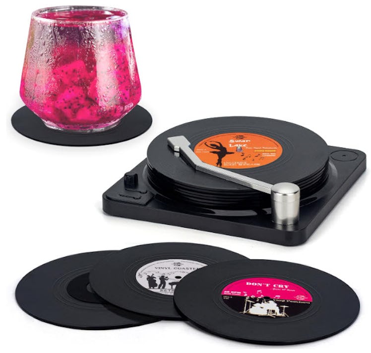 Valdivia Retro Vinyl Record Coasters with Player (6-Piece)