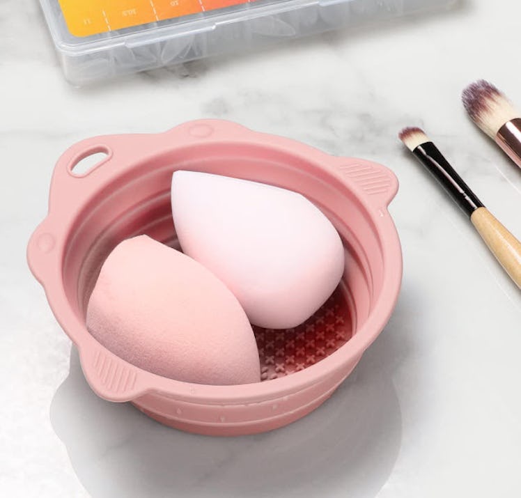 Etercycle Foldable Silicone Makeup Brush Cleaner Bowl