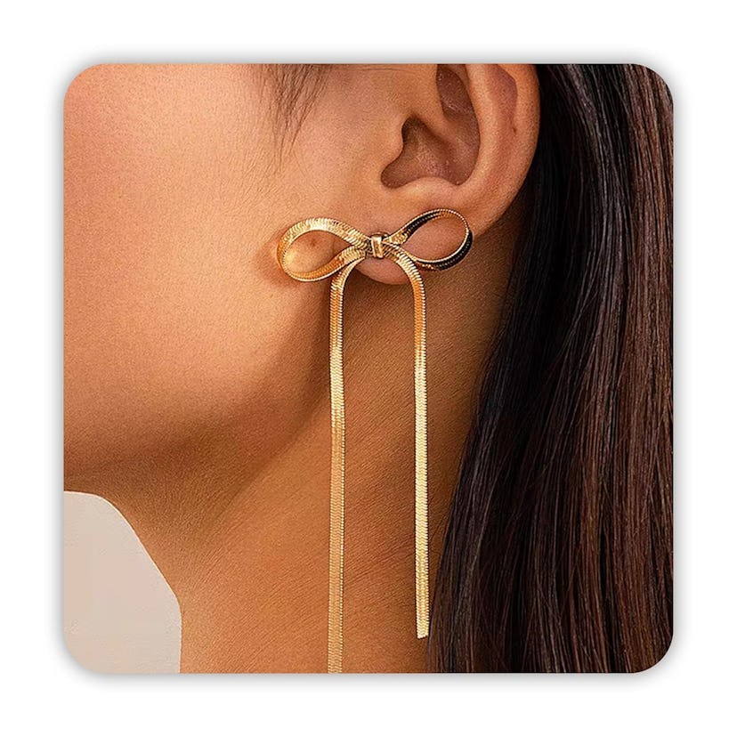 DAYANEY Bow Earrings