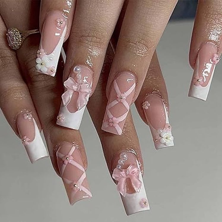Foccna Press-On Nails (24-Pieces)