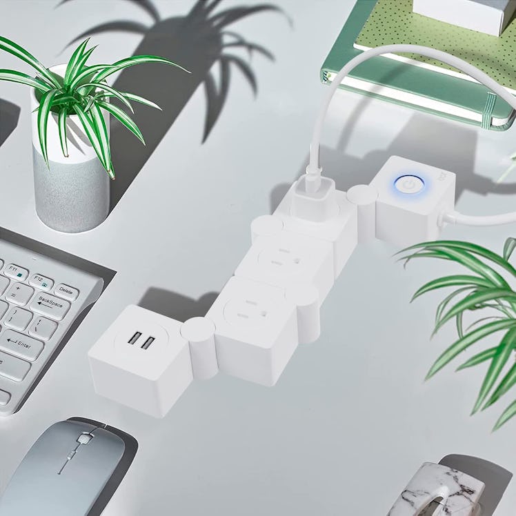 iJoy Flexible Power Strip