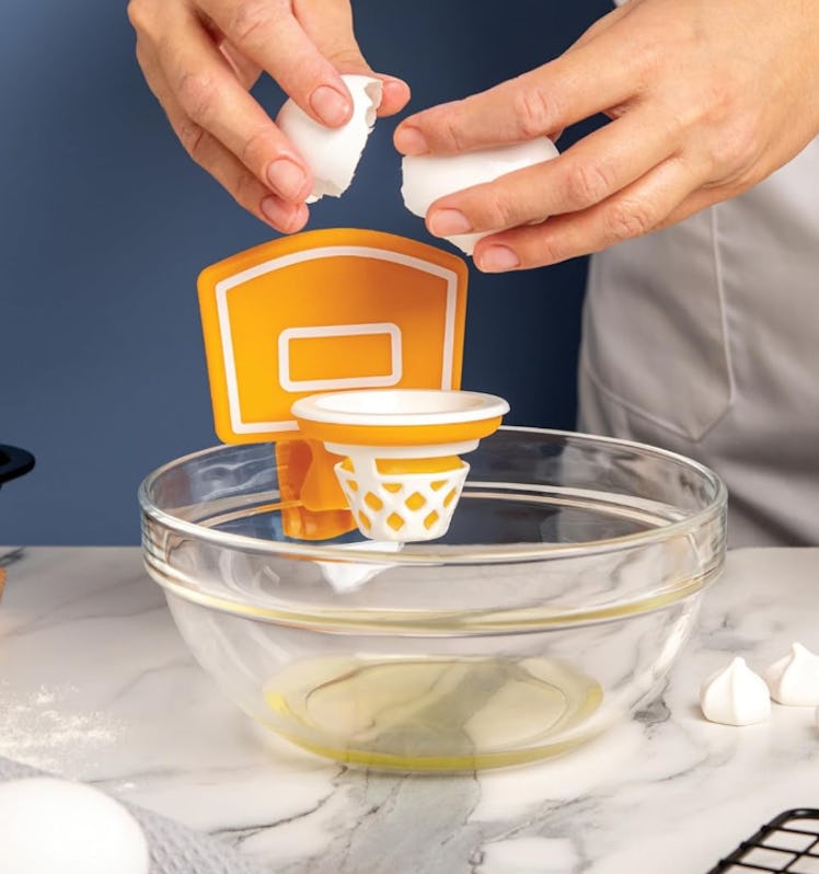 OTOTO Dunk N' Egg Yolk Separator