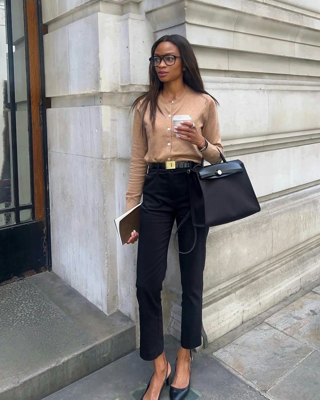 How to style cigarette pants