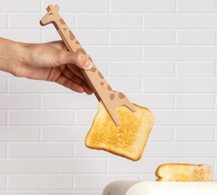 OTOTO Jerry the Giraffe Toaster Tongs