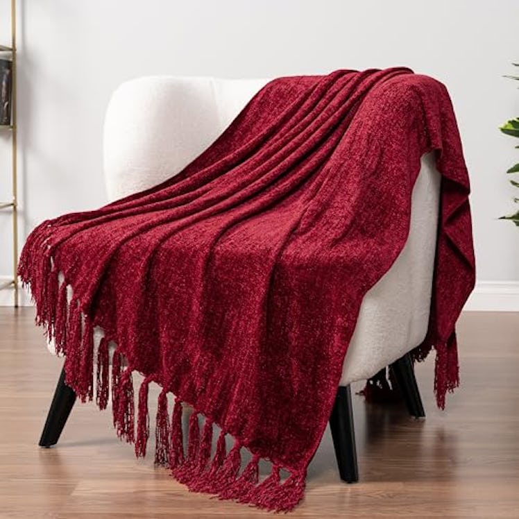 Pavilia Burgundy Red Throw Blanket