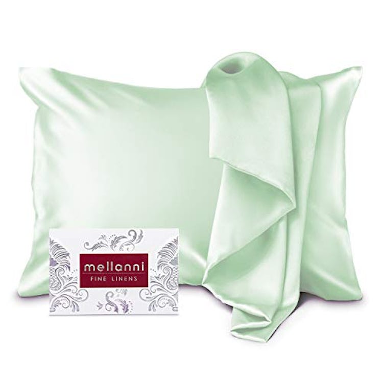 Mellanni Silk Pillowcase