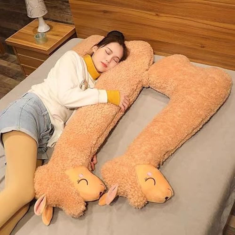 Ryttir Stuffed Animal Body Pillow