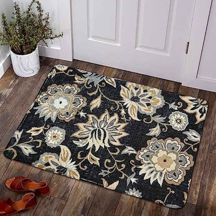 Lahome Floral Washable Area Rug