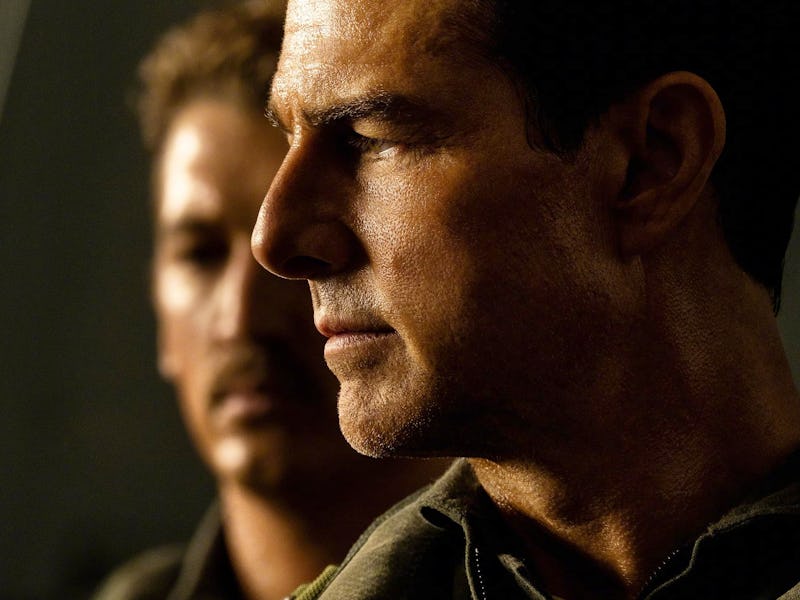 Miles Teller and Tom Cruise in Top Gun: Maverick