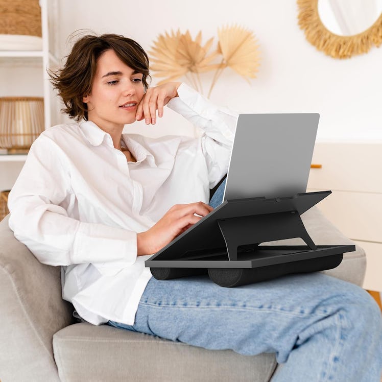 HUANUO Adjustable Laptop Stand