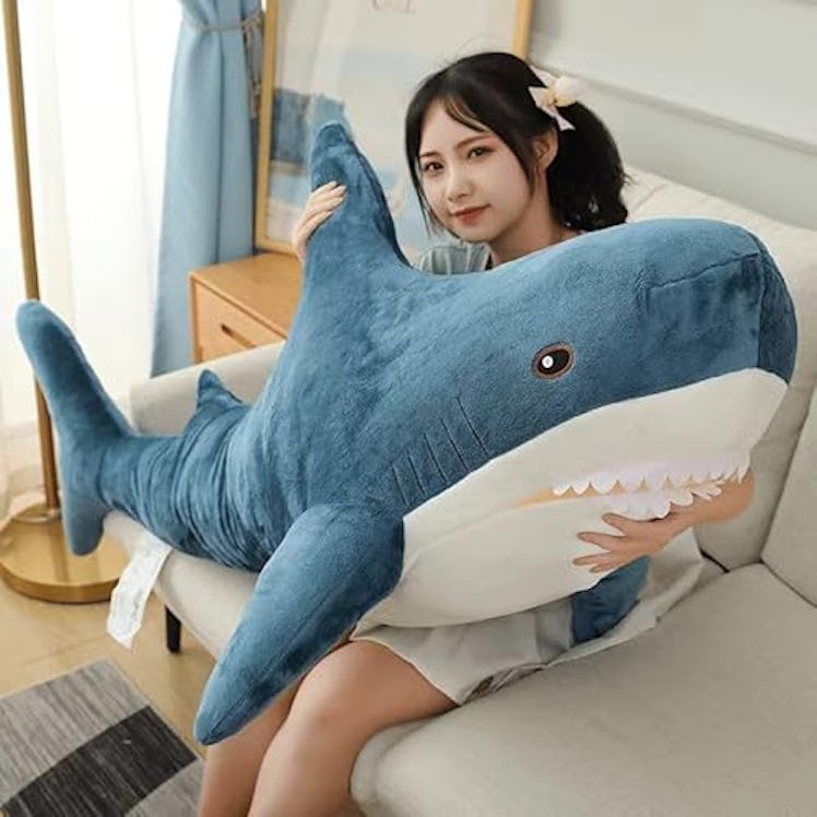 Ryttir Shark Stuffed Animal