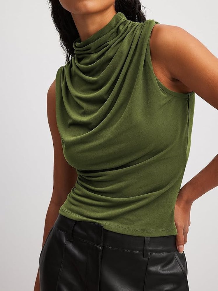 Tankaneo Mock Neck Draped Top