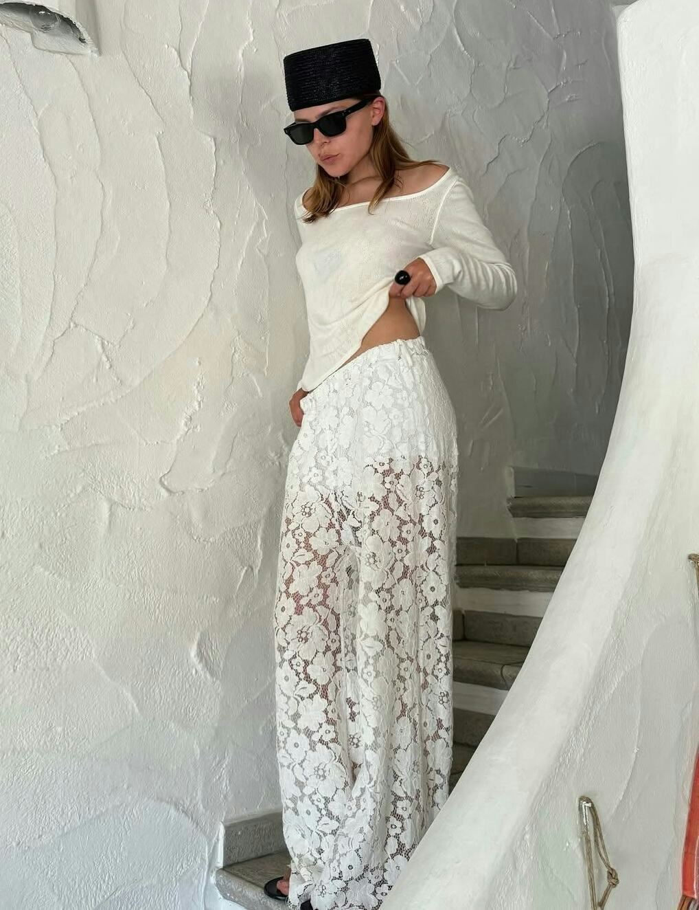 How to wear a pillbox hat in 2025