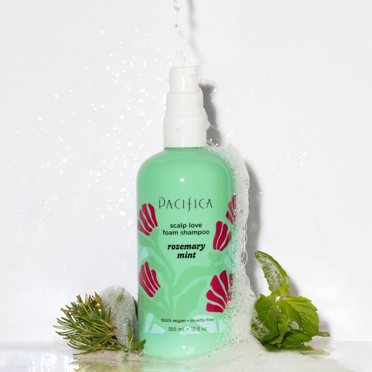 Pacifica Rosemary Mint Scalp Detox Shampoo