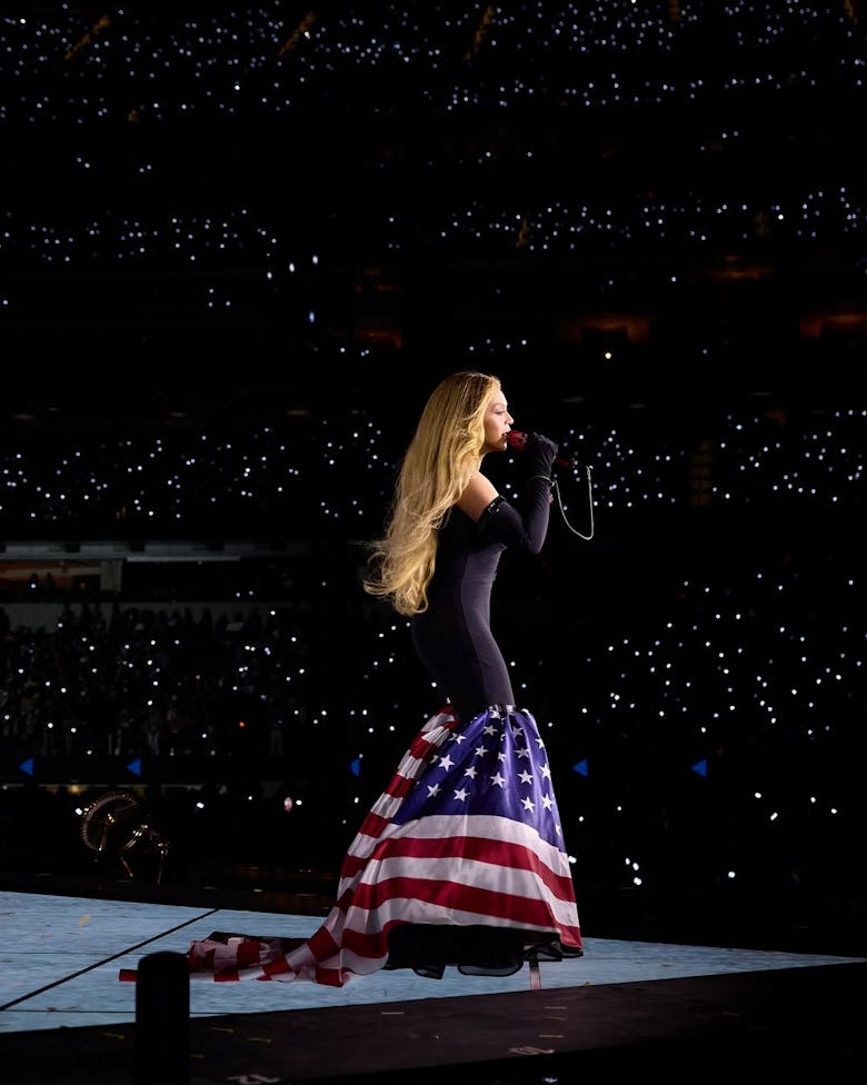 Beyoncé in Coperni.