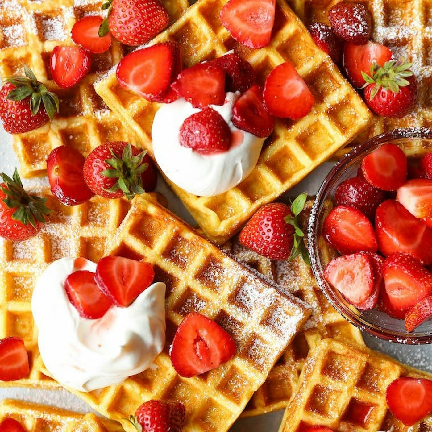 12 Mother's Day Breakfast & Brunch Recipes To Serve Mom In Bed