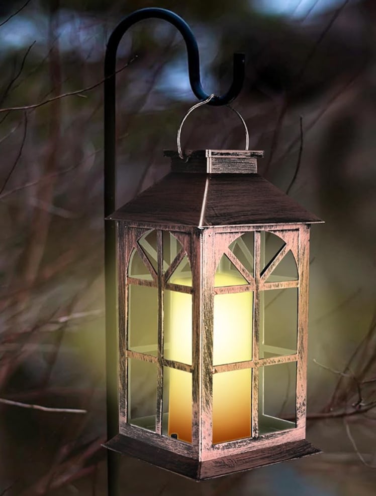 SteadyDoggie Solar Lantern