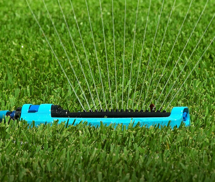 Aqua Joe Oscillating Sprinkler 