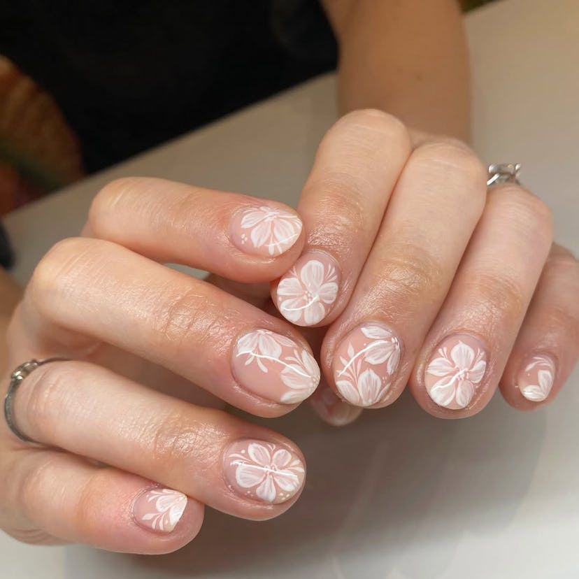 Floral Nail Shapes for Every Look