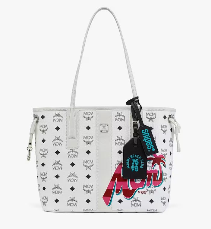 MCM x SNIPES Reversible Liz Shopper in Visetos