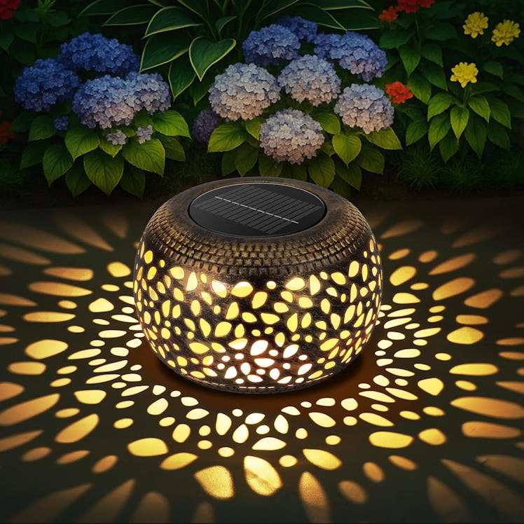 NFEVER Solar Pattern Lantern