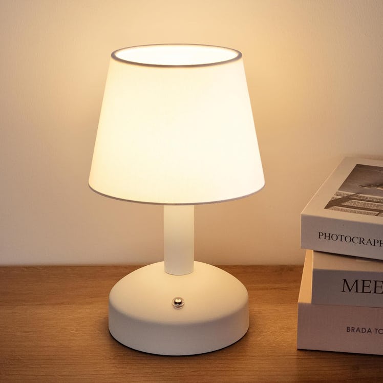 KDG Waterproof Lamp