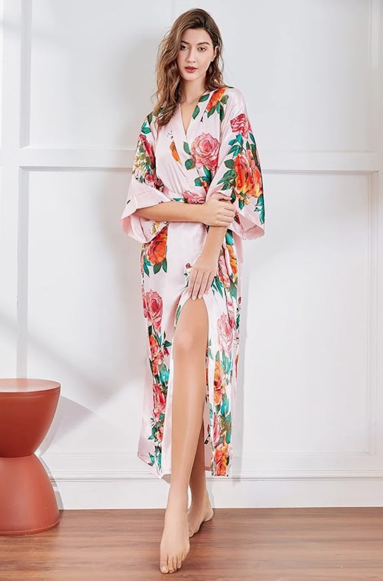 BABEYOND Satin Robe 