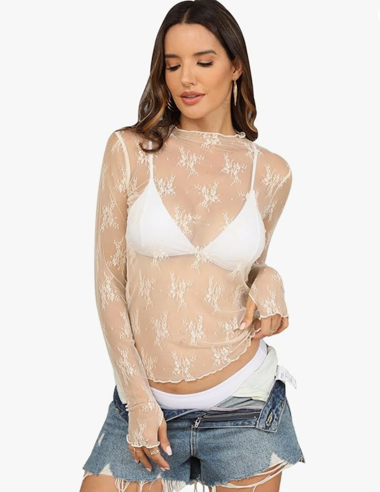 Ugerlov Lace Long Sleeve Blouse