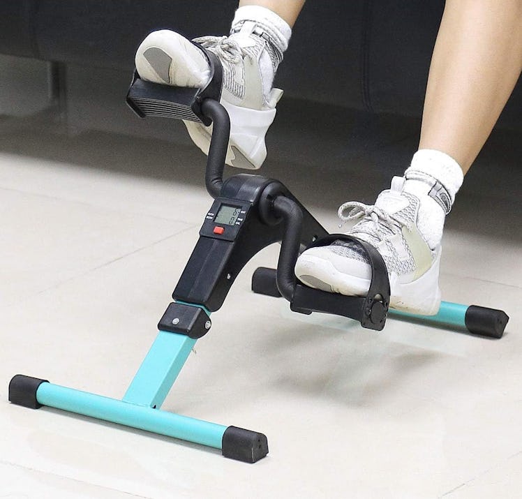 AGM Folding Pedal Exerciser