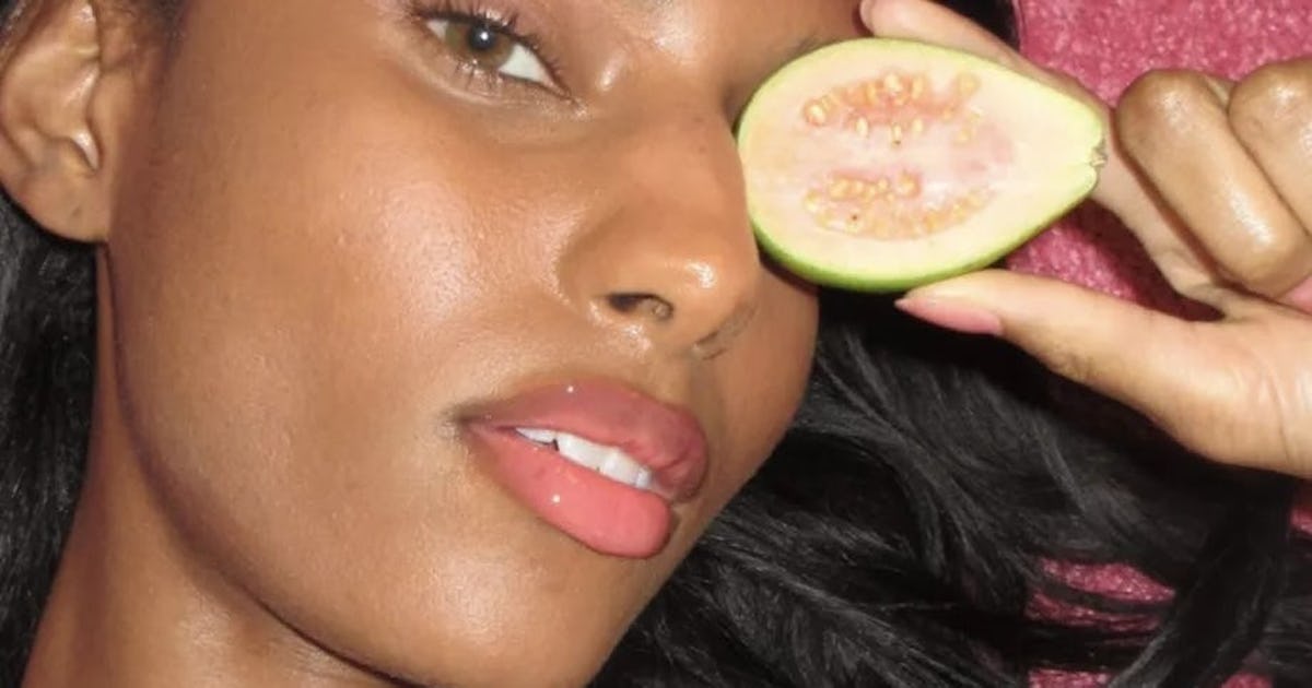 "Guava Girl" Is Officially Summer's Trendiest Beauty Aesthetic So Act Accordingly