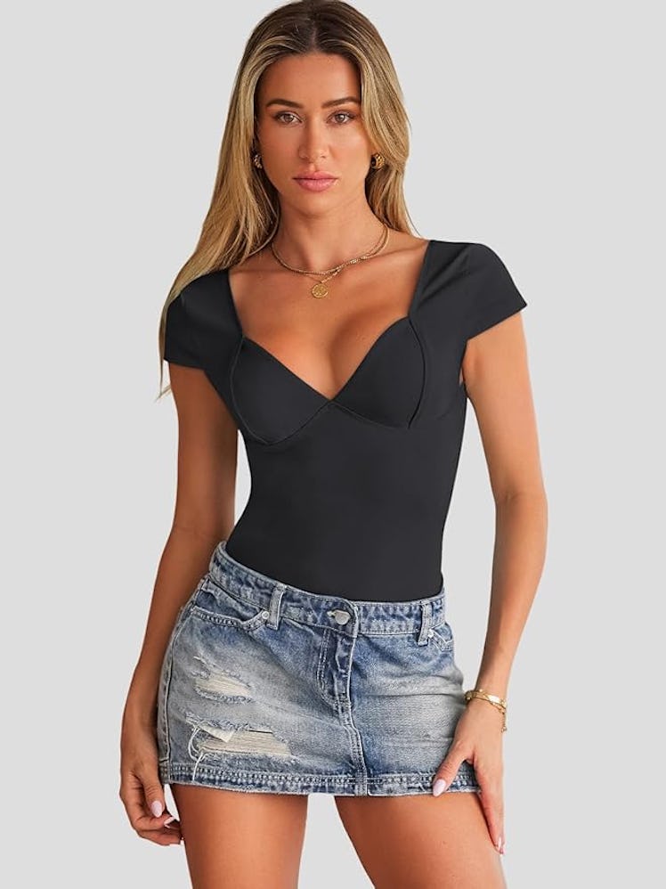 Trendy Queen Short Sleeve Corset Top