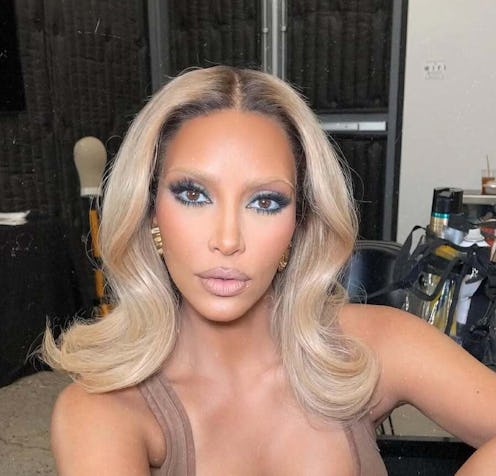 Kim Kardashian with bleached eyebrows